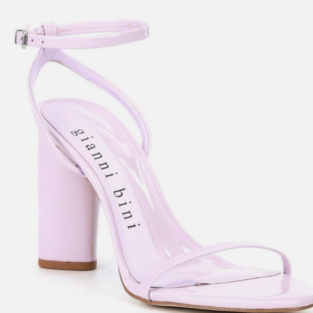 Gianni Bini Kenzie patent ankle strap.